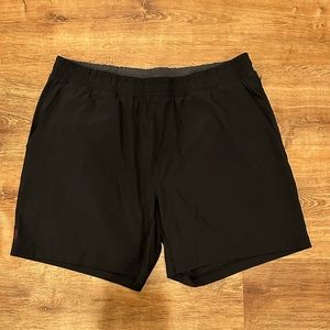 Rhone Mako 7” Lined Short